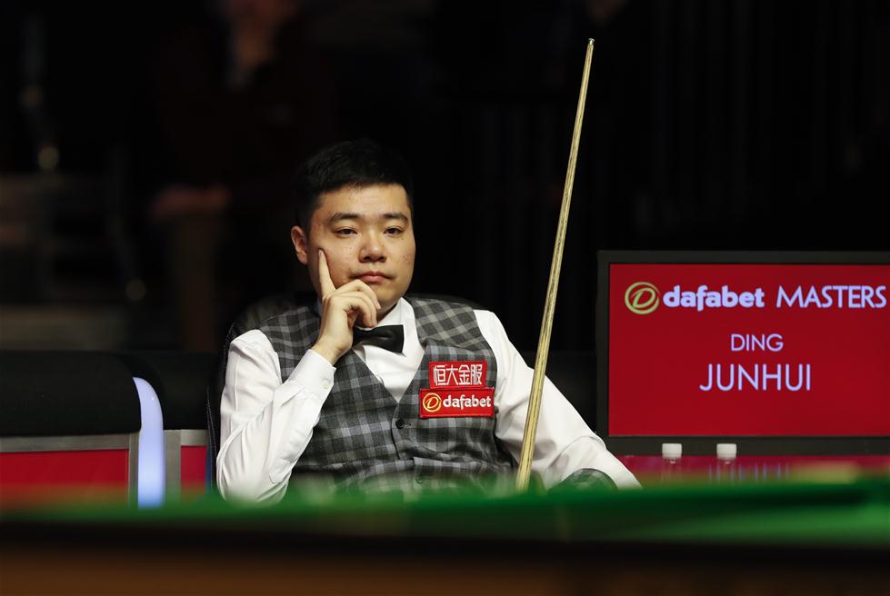 赛中走得更 赛中走得更